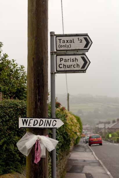 Sign posts to Taxal