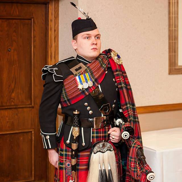 The Cheshire Bagpiper Bagpipe Player Cheshire Alive Network