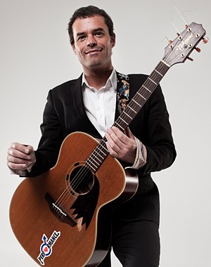 Roy Starr, Solo Singer/ Guitarist
