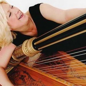Anita Aslin, Harpist