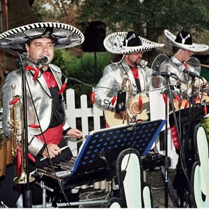 Tequila Amigos , Mariachi Band