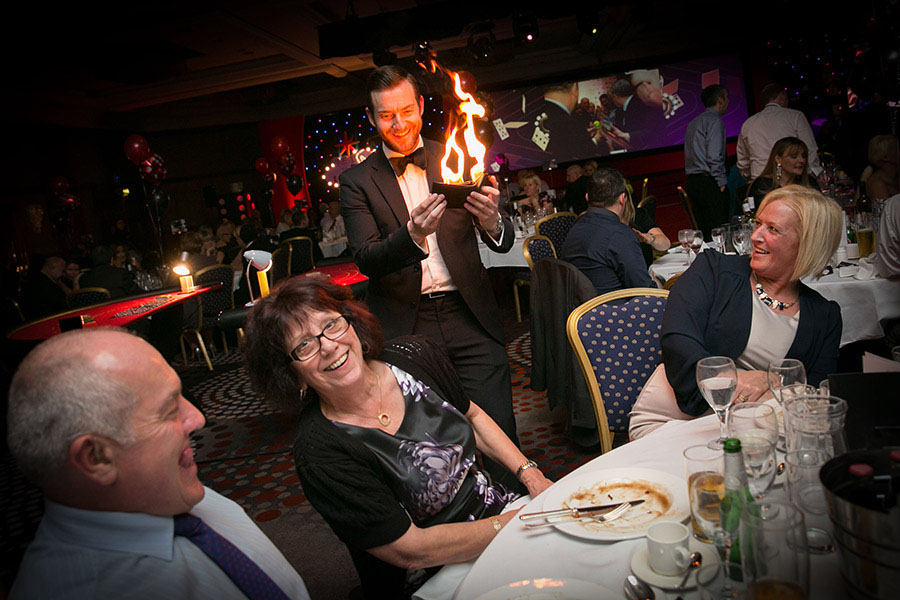 corporate event magician corporate event magician