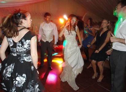 Bride dancing to The Creatures