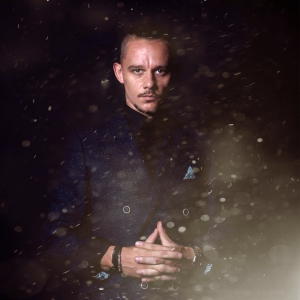 Man of Mystery Magician Berkshire