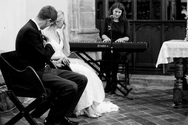 Christmas Wedding Entertainment Ideas