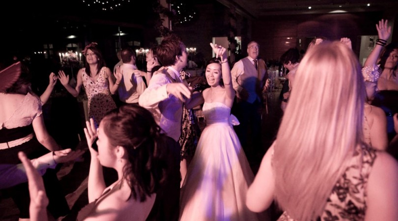 Christmas Wedding Entertainment Ideas