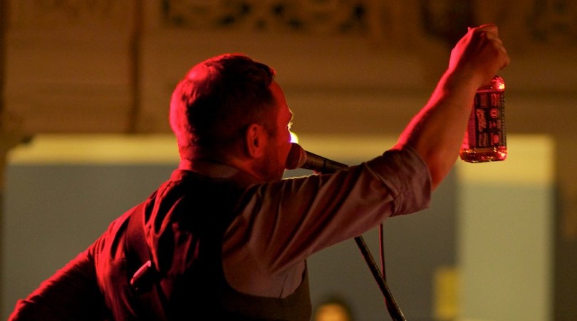 Booking A Wedding Band - Paying the band
