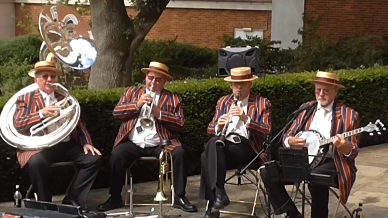 Burgundy Boater Band video live band 