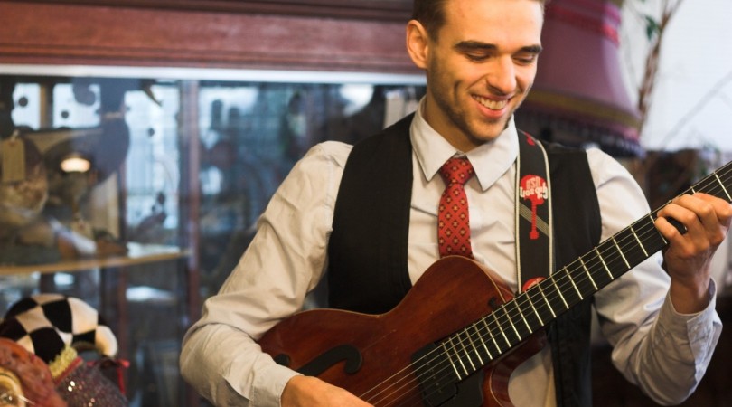 Help hiring a jazz band