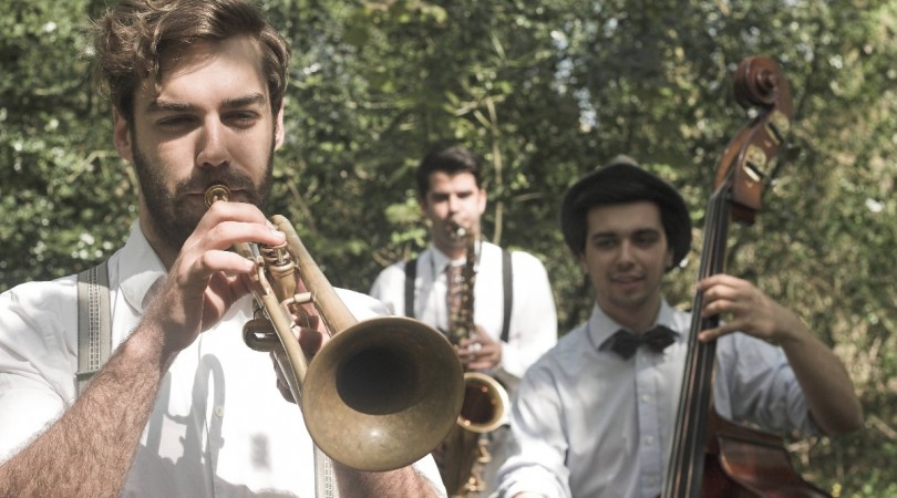 Jazz band booking guide
